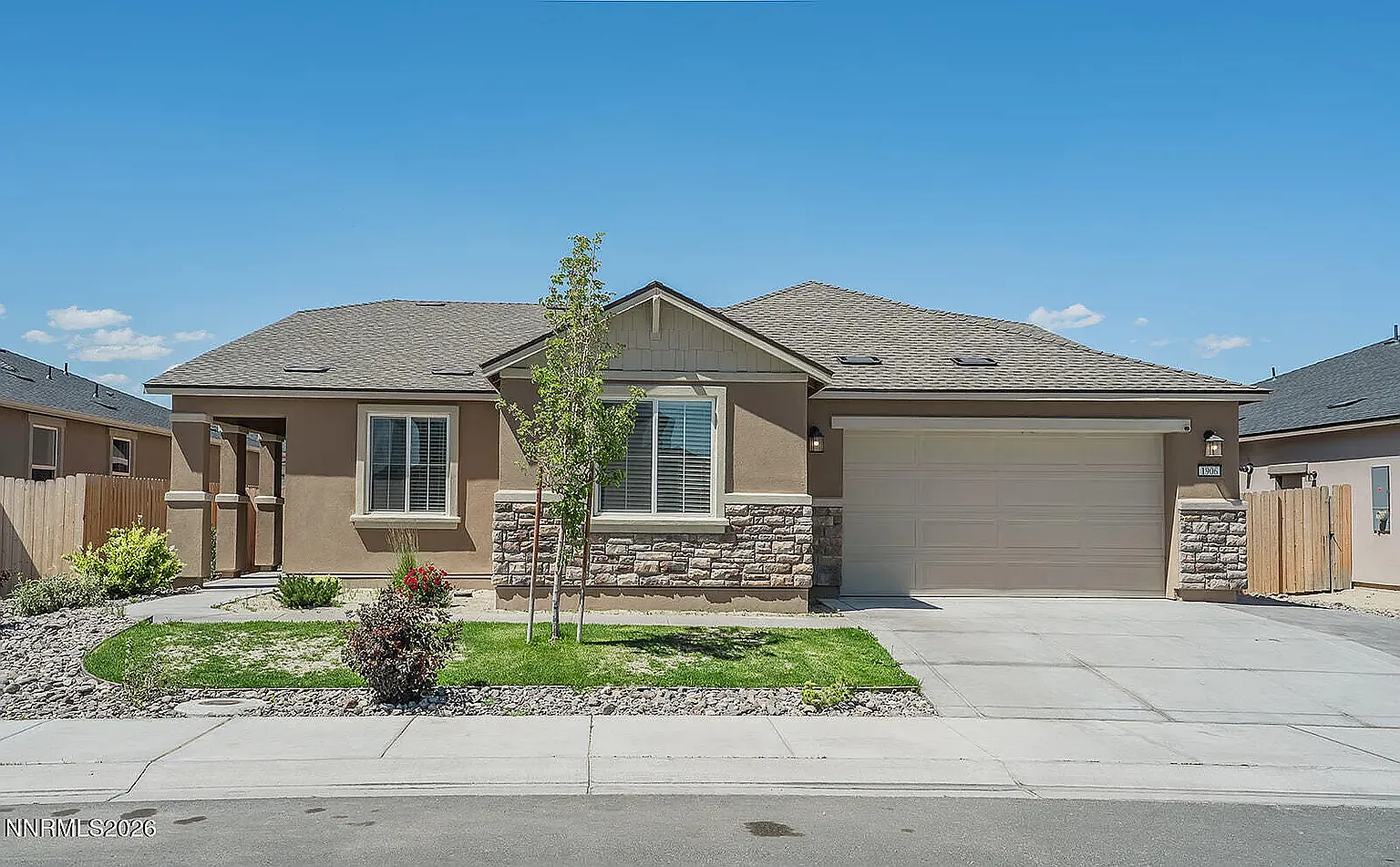 4 bed, 2306 sqft, $3,100 — Photo 1