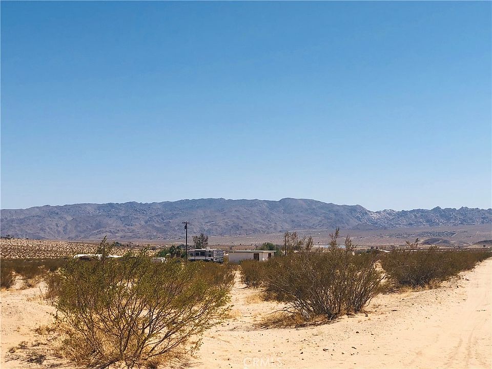 1st image of 2 Kachina Dr
