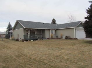 15015 E 12th Ave, Veradale, WA 99037