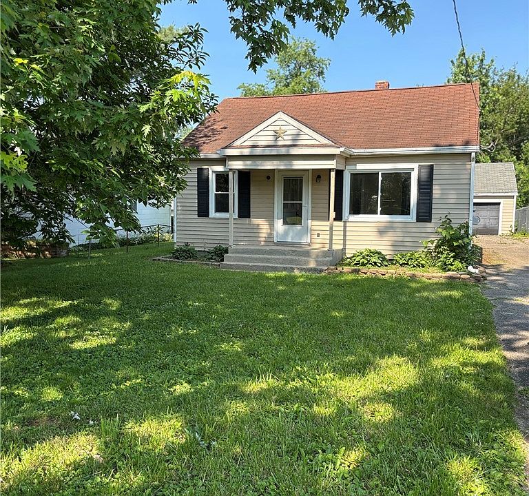 1st image of 302 Lylburn Rd