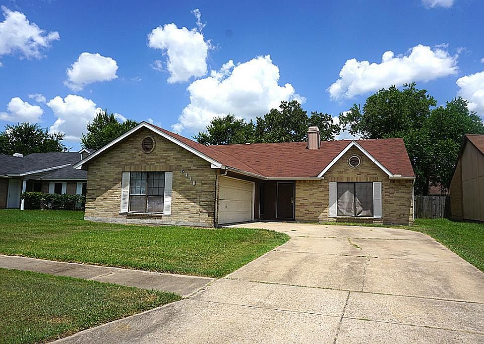 1st image of 5418 Fairview Forest Dr