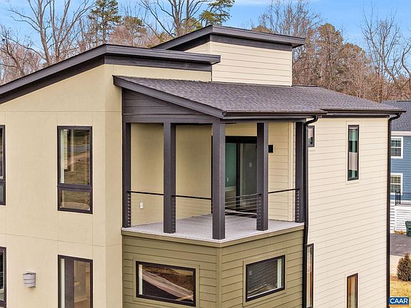 5th image of 651 Lochlyn Hill Dr