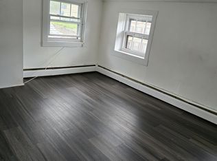 128 Broadway #3, Norwich, CT 06360