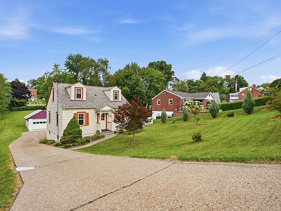 4th image of 62 Kennedy Ln