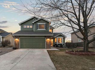 21920 E Powers Dr, Centennial, CO 80015