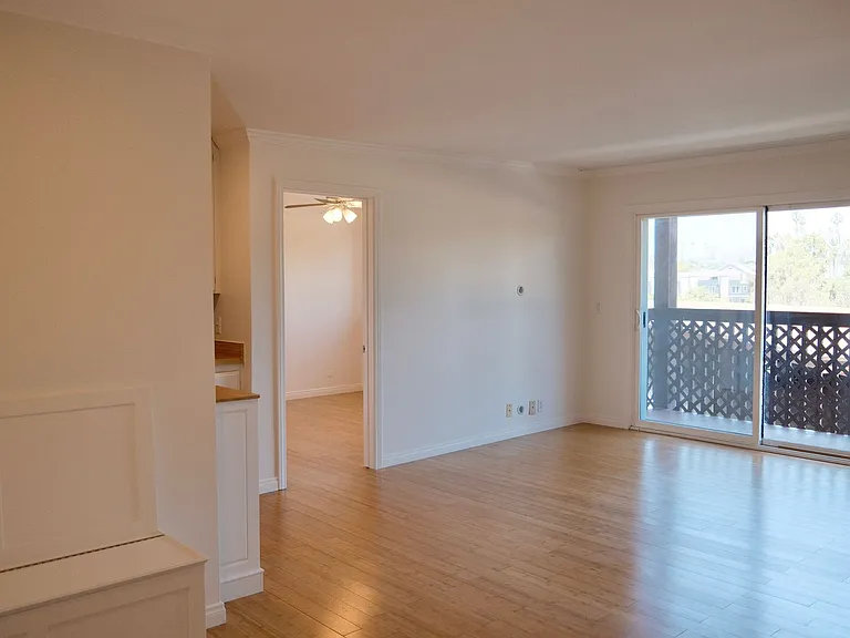 5880 Benner St #102 — Photo 12
