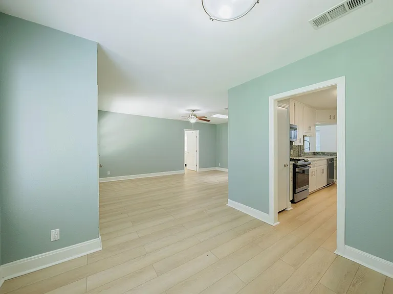 4505 Elwood Rd — Photo 12