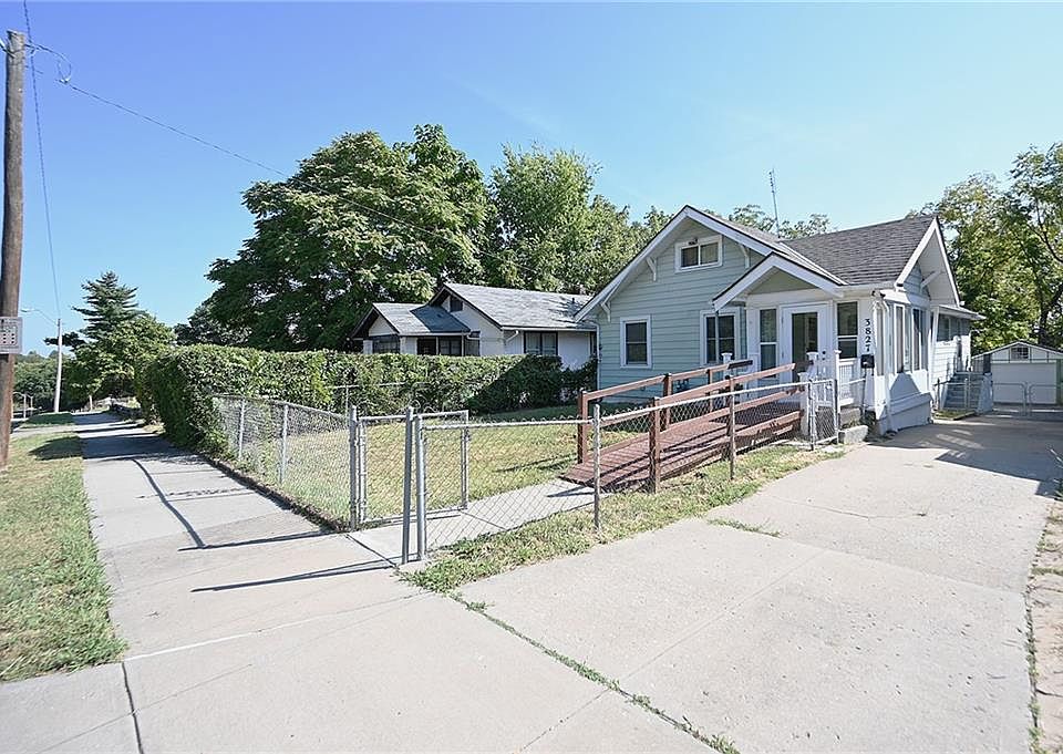 1st image of 3827 Mersington Ave