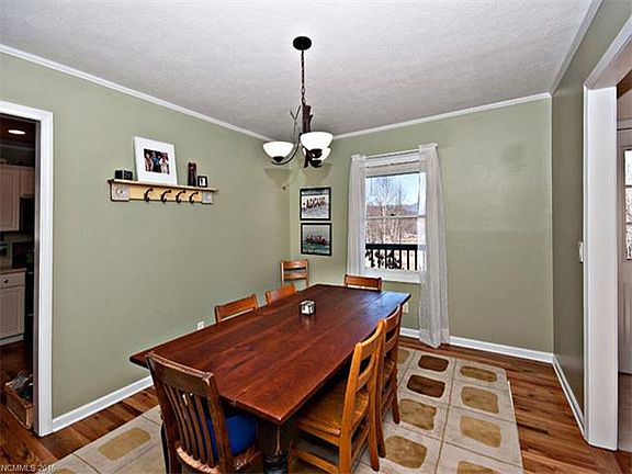 4th image of 565 Stepping Stone Ln