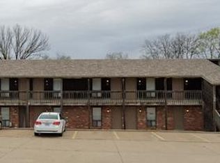 Lakeside Apartments, Jefferson City, MO 65109