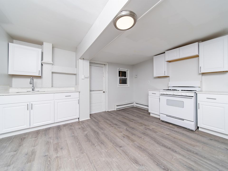 1st image of 169 Hutton St Unit 2F