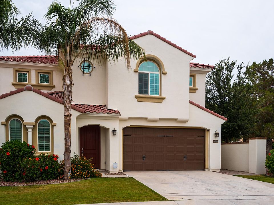 1st image of 2322 W Desert Broom Pl