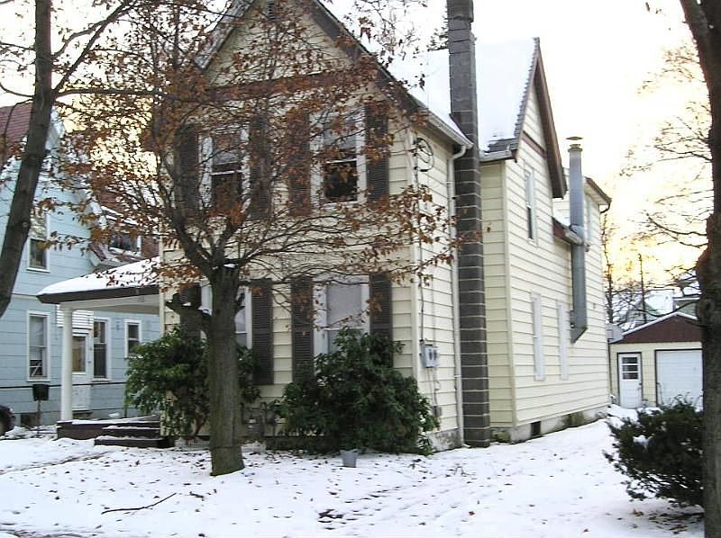 1st image of 48 Broome St