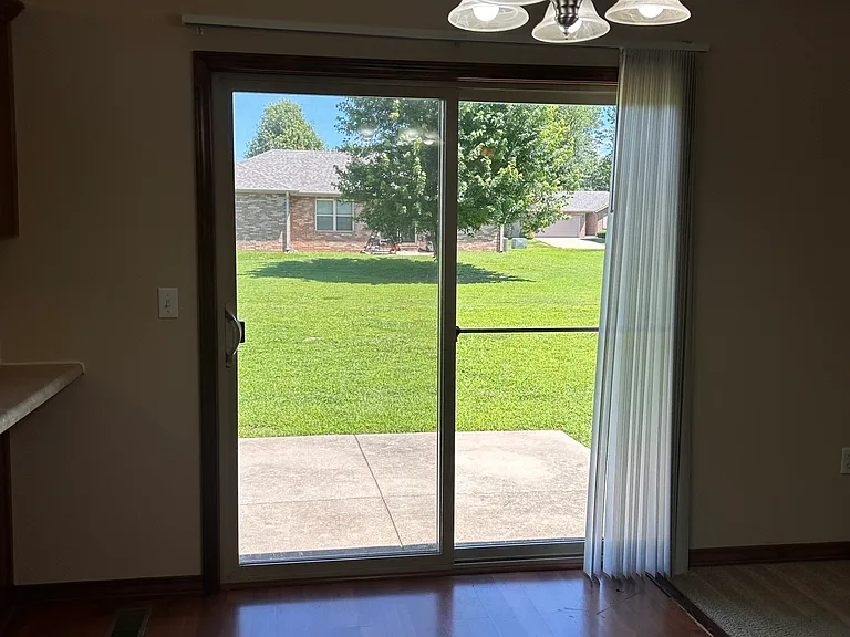 4359 W Meadowmere St — Photo 11