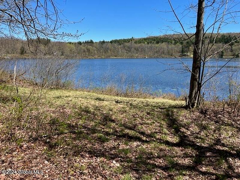 5th image of 426 Rossman Valley Road