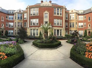 15700 Van Aken Blvd APT 19, Shaker Heights, OH