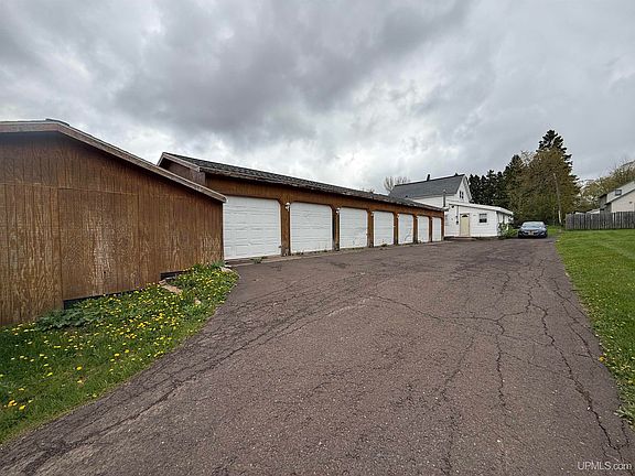 5th image of 205 & 207 E Vaughn St