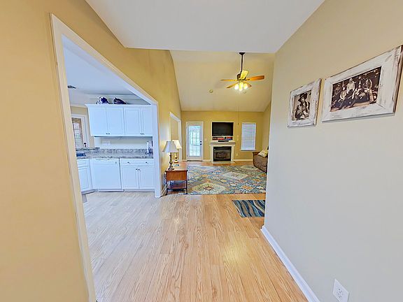 4th image of 107 Hayne Drive