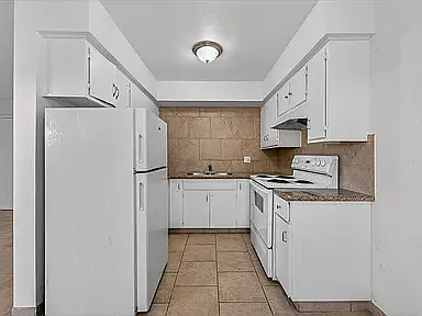 1348 E San Bruno Ave #101 — Photo 5