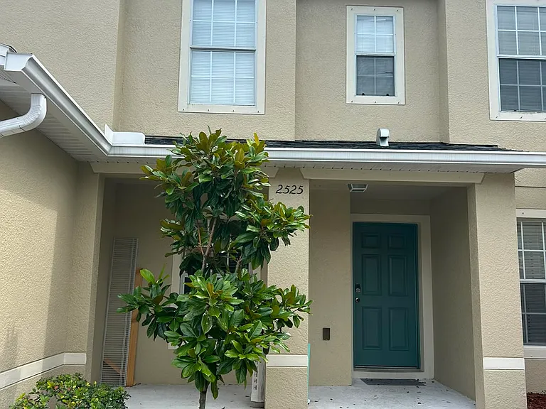 2525 Sandy Beach Ln — Photo 2