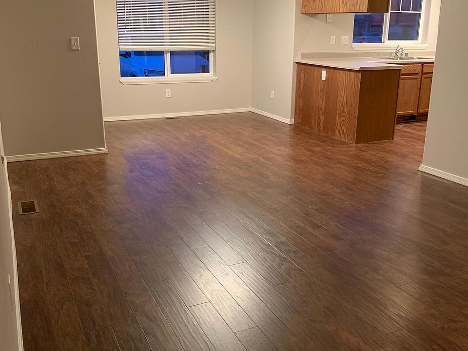 1st image of 763 Forestglen Dr APT D