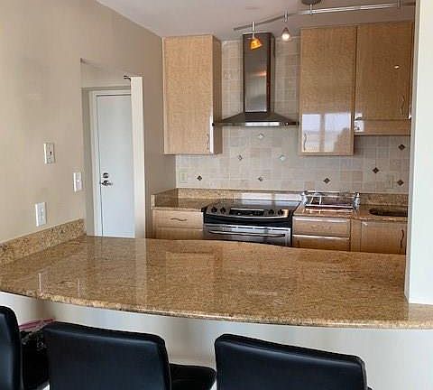 5th image of 3558 Shore Dr APT 607