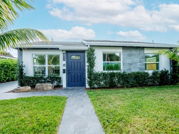 225 E 24th Street, Riviera Beach, FL 33404