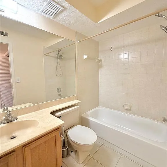 9580 Victoria Ln #A-202 — Photo 17