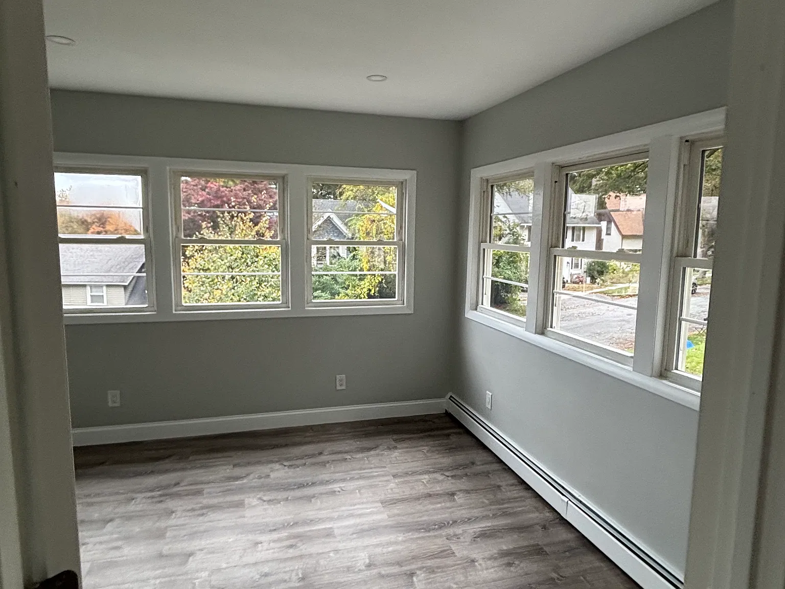3 bed, 1.5 bath, 1250 sqft, $2,800 — Photo 4