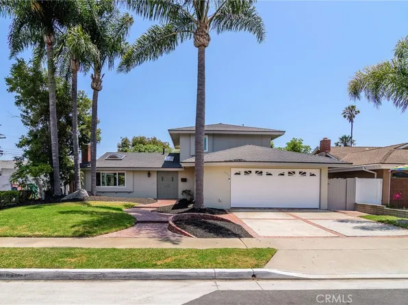 8042 Driftwood Dr, Huntington Beach, CA 92646