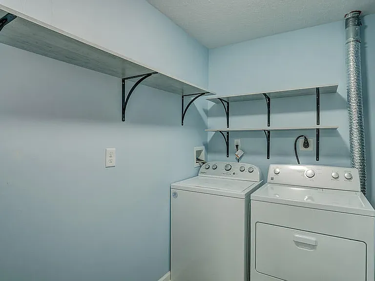 33 Rio Grande Cir #8 — Photo 13