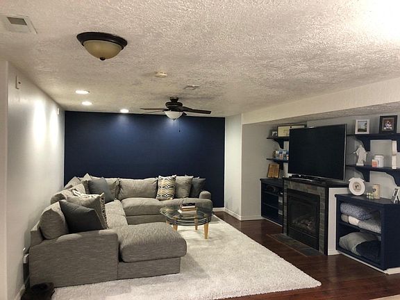 3rd image of 3447 W Chatel Dr