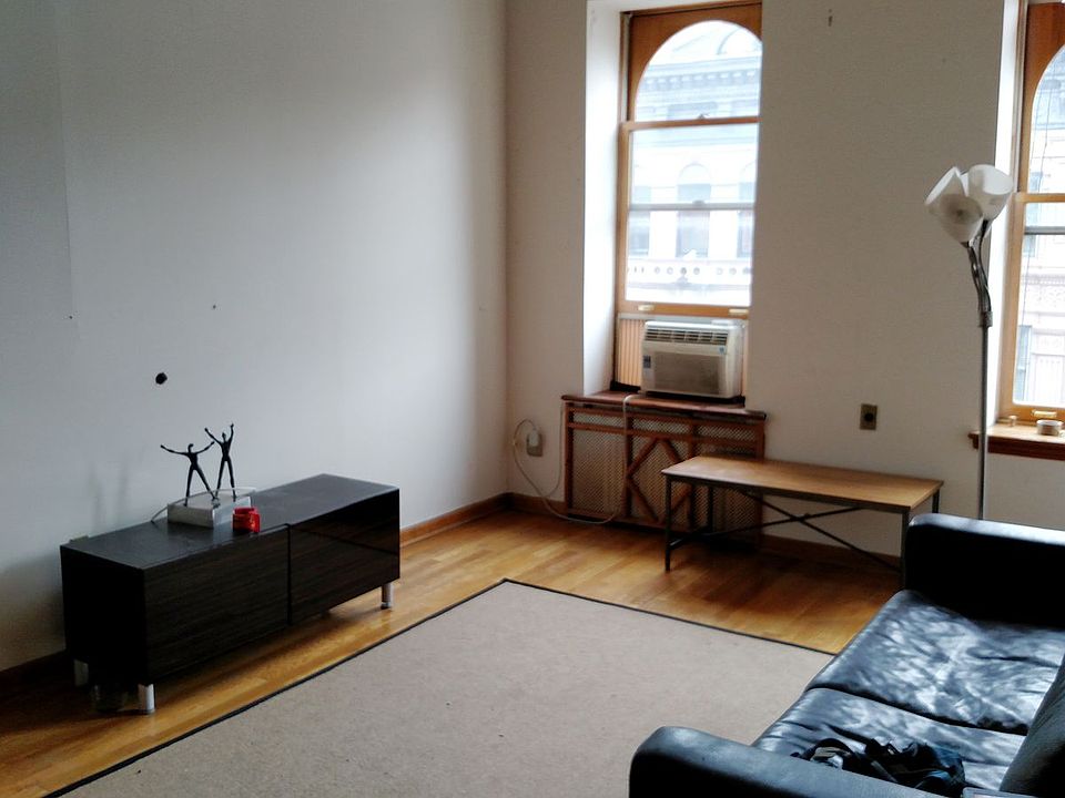 1st image of 109 W 75th St APT 5A