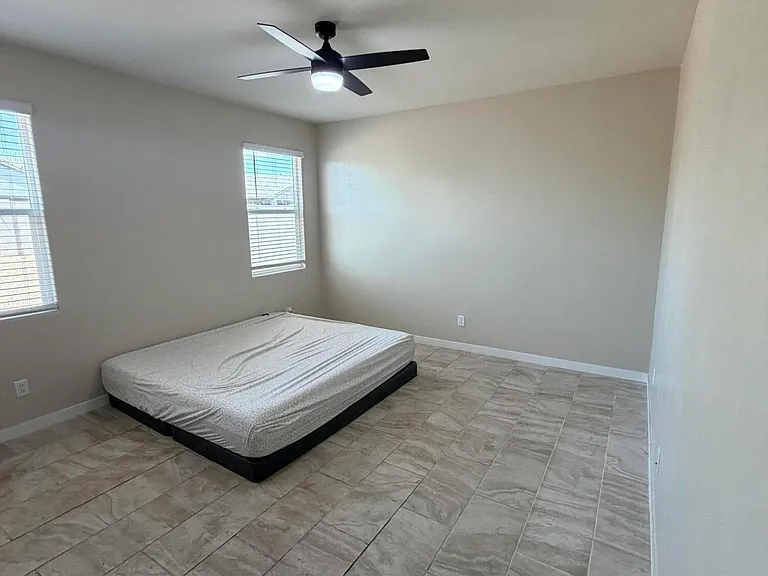 7836 W Riverside Ave — Photo 8