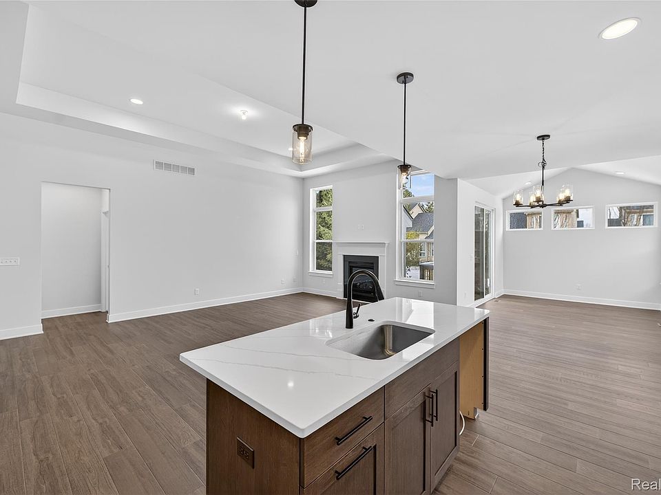 1458 Turner Dr #5, photo 15