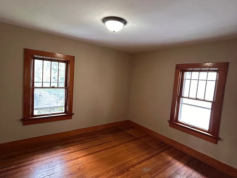 3708 Weisser Park Ave — Photo 5