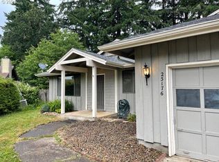 25176 Acorn Ct, Veneta, OR 97487