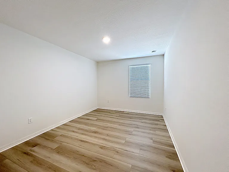 7769 Tuscan Bay Cir — Photo 14