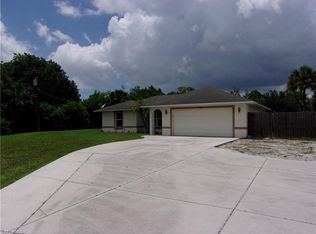 5941 Cedar Tree Ln, Naples, FL 34116