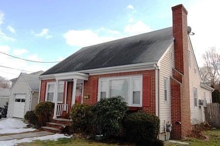 2nd image of 200 Isabella Ave