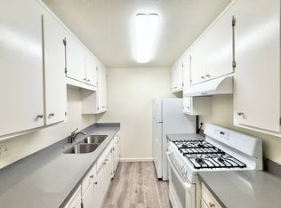 633 Stewart St APT 6, Manteca, CA 95336