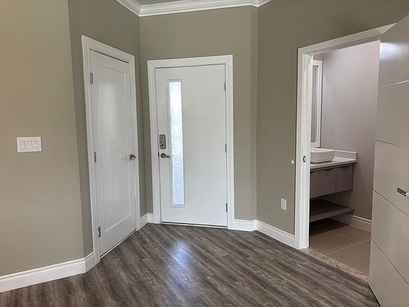 4th image of 1859 Brentwood Ct