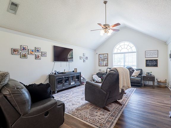 5th image of 4485 Quarterman Estates Dr