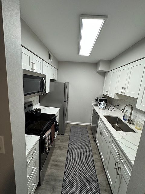 1st image of 6172 Knoll Lane Ct APT 305