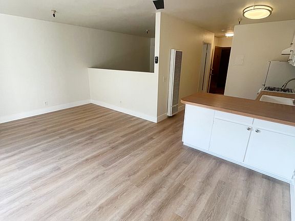 2nd image of 147 Avenida Serra APT 103
