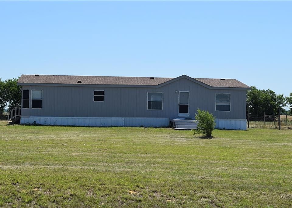 1st image of 4001 Meadow Vista Cir