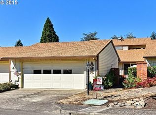 10325 SW Greenleaf Ter, Tigard, OR 97224