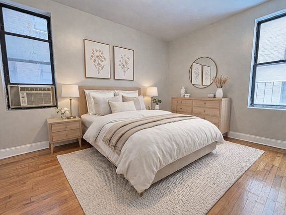 3rd image of 1005 Walton Ave APT 4F