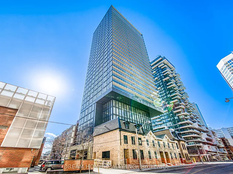 47 Mutual St #1004 — Photo 2