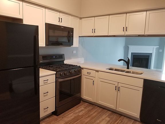2nd image of 33 Fairway Dr
